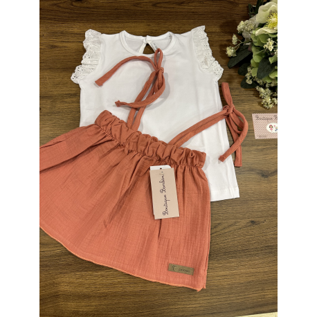 FALDA MÁS CAMISETA , CALAMARO