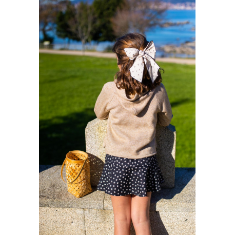 FALDA FLORES MÁS SUDADERA DORADA ,LA MARTINICA