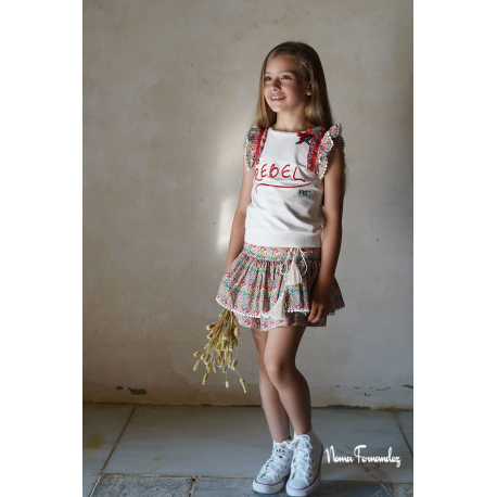 FALDA MÁS CAMISETA , NOMA FERNANDEZ
