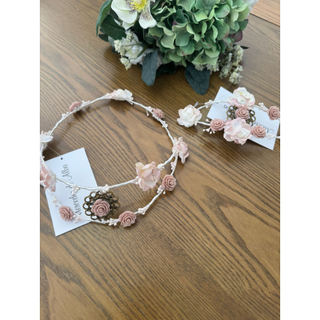 CORONA MÁS BROCHE , MERCEDES DE ALBA