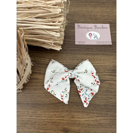 LAZOTE ESTAMPADO , MANUELA MONTERO