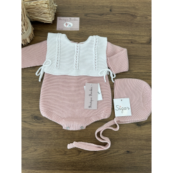 PELELE MÁS CAPOTA , SIGAR