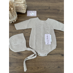 PELELE MÁS CAPOTA , SIGAR