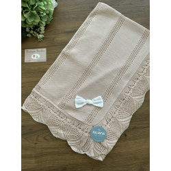 TOQUILLA CALADO VERTICAL , JULIANA