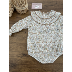 PELELE FLORES , LA MARTINICA