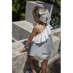 LAZO MEDIANO RAYAS , LA MARTINICA