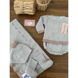CONJUNTO 4PIEZAS BRAGA PUNTO PASACINTAS PATUCOS Y GORRO POMPON"ABETOS ICONIC", MAC ILUSIÓN