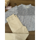 BLUSA FLORAL AZUL CON NIDO DE ABEJA Y PANT. LARGO BEIGE GRISÁCEO , DADATI