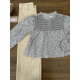 BLUSA FLORAL AZUL CON NIDO DE ABEJA Y PANT. LARGO BEIGE GRISÁCEO , DADATI