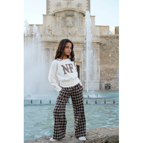 PANT. LARGO MÁS CAMISETA , NOMA FERNANDEZ